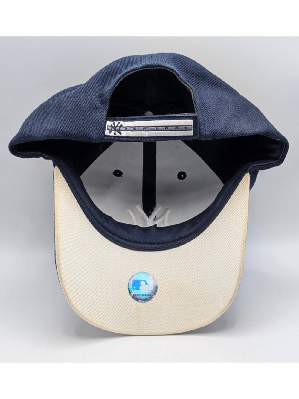 Vintage New York Yankees Hat Cap Adjustable Strap Back Adult MLB Baseball TEI - Picture 4 of 5
